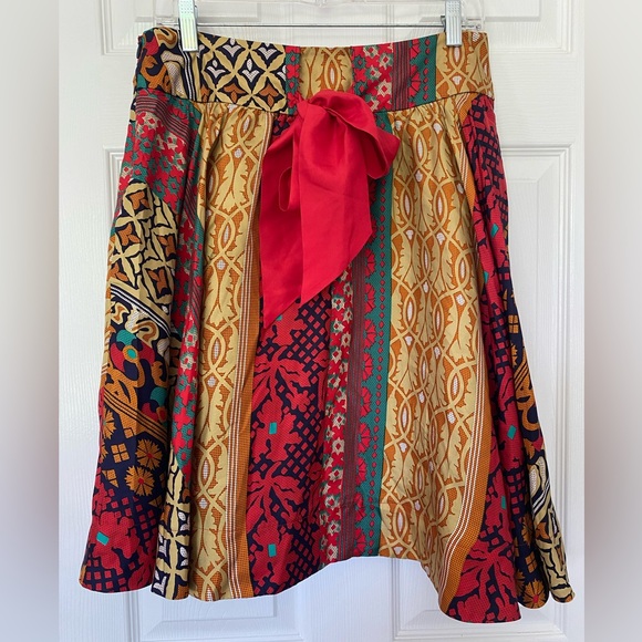 Anthropologie 100% Silk Circle Skirt Knee Length Colorful Mixed Print Size 6 - Picture 3 of 6
